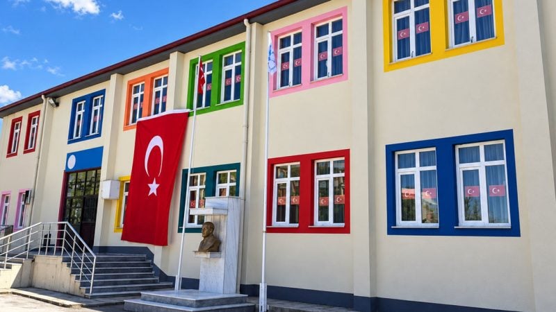 Okulda temizlik malzemeleri karıştırıldı! 14 öğrenci hastanelik oldu