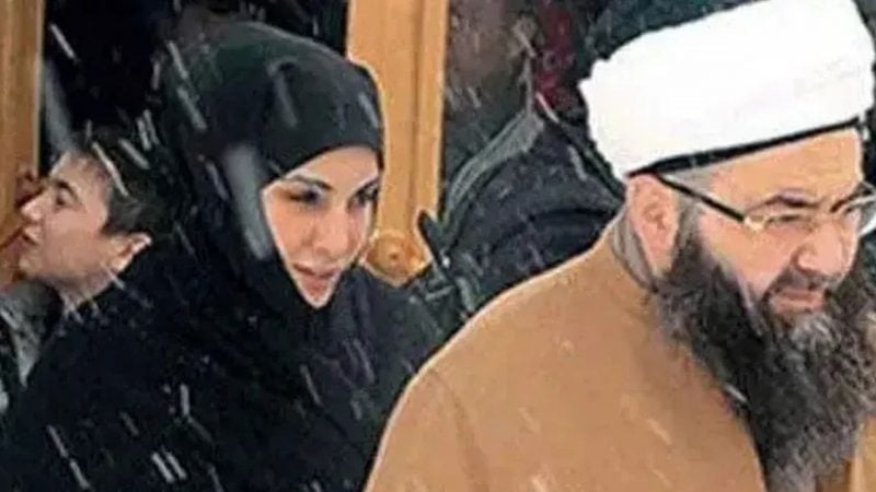 Paris’te olayların ortasında kaldıkları iddia edildi! Cübbeli Ahmet Hoca'nın eşinden açıklama geldi