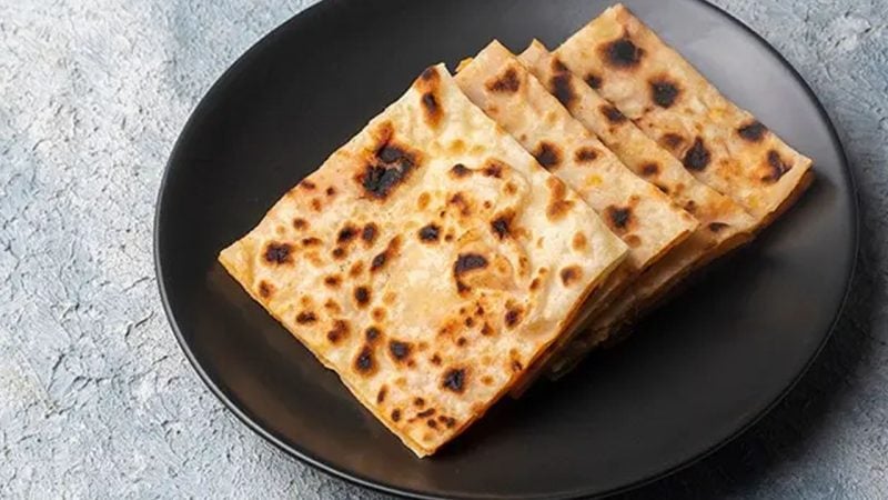 Patlıcanlı gözleme tarifi: Yiyenler kıymalı sanıyor! Bugün ne pişirsem diyenlere... Nefis yemek