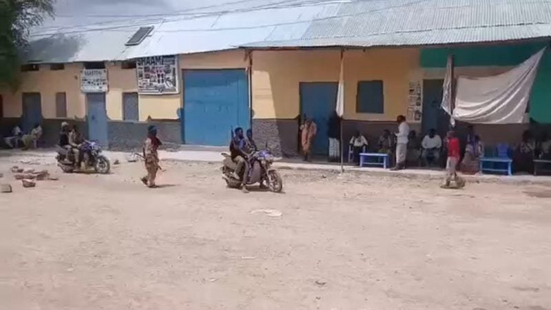 Somali'de muhalifler hükümete karşı ilerliyor