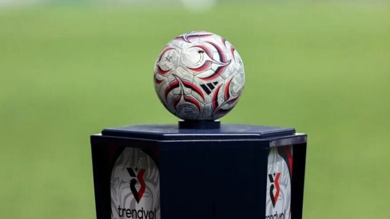 Süper Lig'de 8. hafta heyecanı! Trabzonspor-Beşiktaş derbisi oynanacak