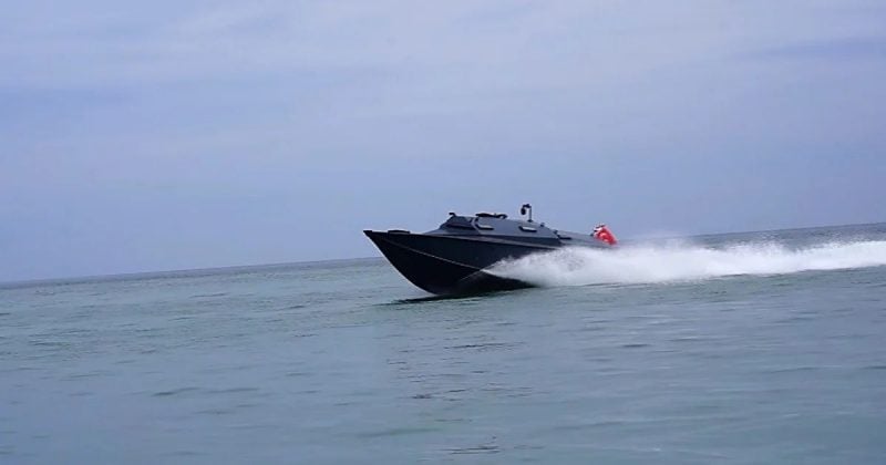 Trabzon'da geliştirilen zırhlı botun batma durumunda ayrılan ön kabinine patent başvurusu
