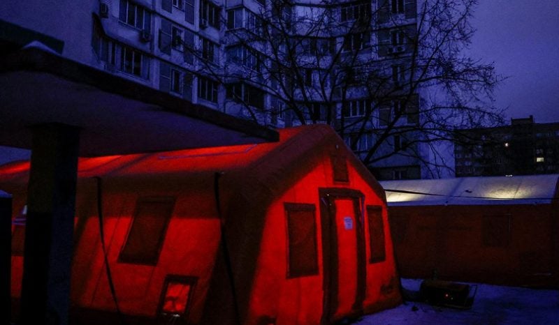 Ukrayna'da kritik altyapı hedef alındı! 280 bin aile karanlığa gömüldü