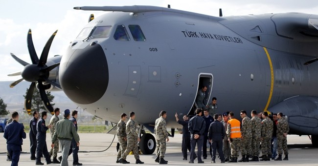 Geleceğin nakliye uçağı A400M Türkiye'de