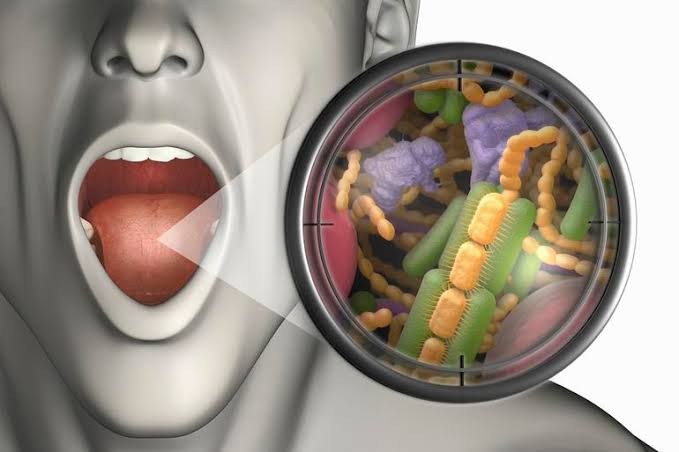 Ağız içindeki mikropları yağ çalkalayarak giderin!