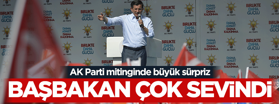 AK Parti mitinginde İstiklal Marşı sürprizi