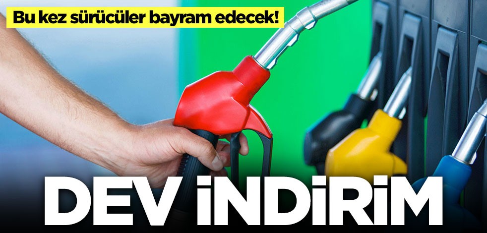 Akaryakıt fiyatlarına dev indirim! Bu kez sürücüler bayram edecek