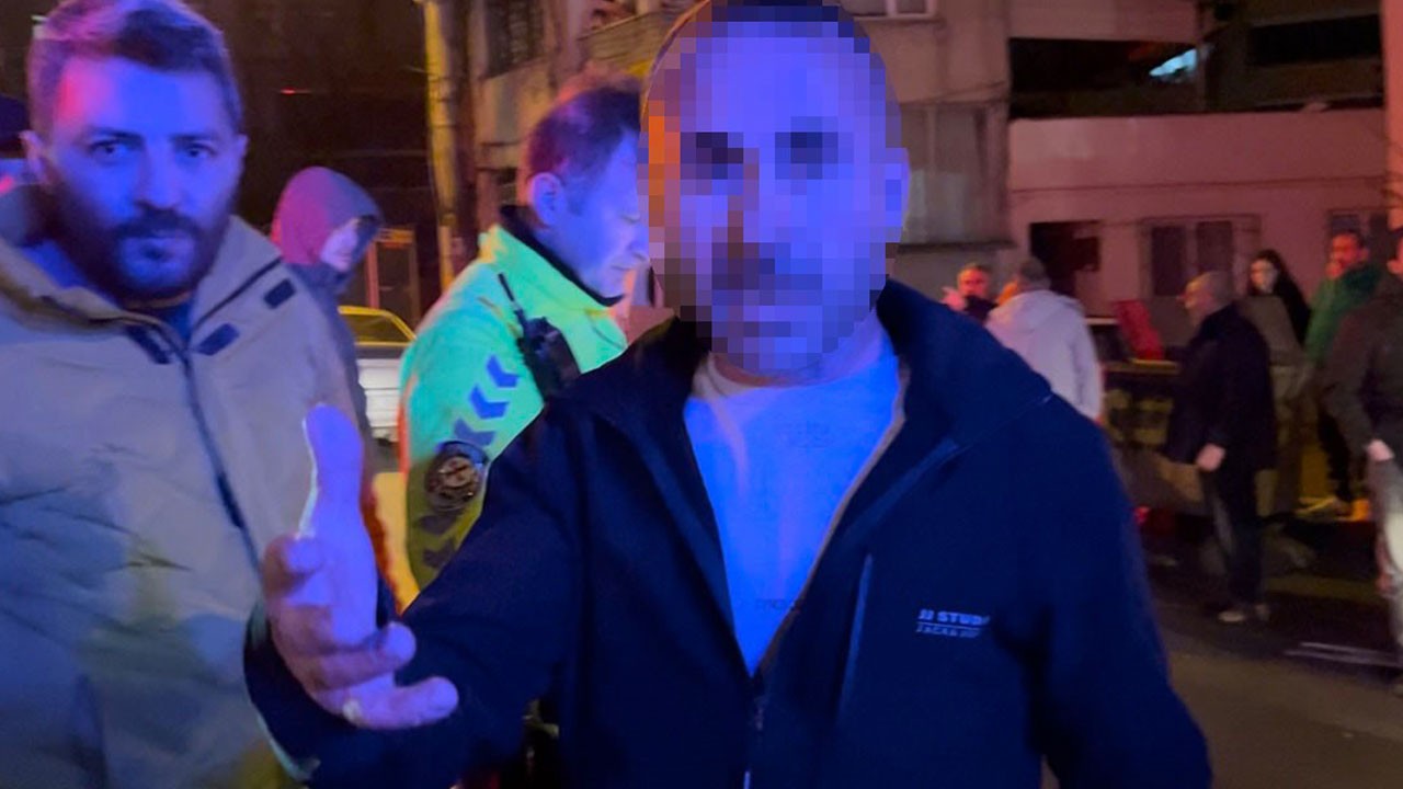 Alkollü sürücü Bursa’yı savaş alanına çevirdi: 4 araca çarptı, yoldan geçenleri polis sandı, çarptığı araç sahiplerini teselli etti, 350 bin lira ceza kesildi