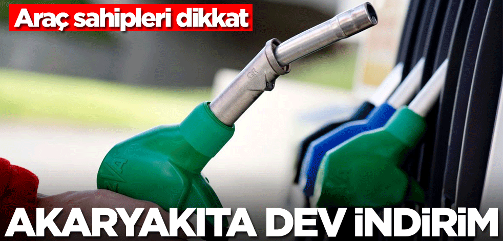 Araç sahiplerine büyük müjde! Bu gece akaryakıta dev indirim geliyor