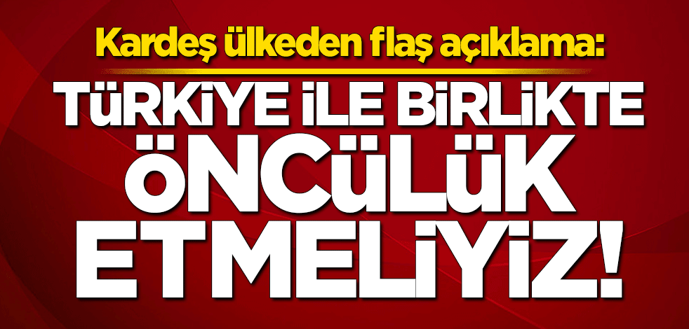 Arif Alvi: Türkiye ile birlikte öncülük etmeliyiz