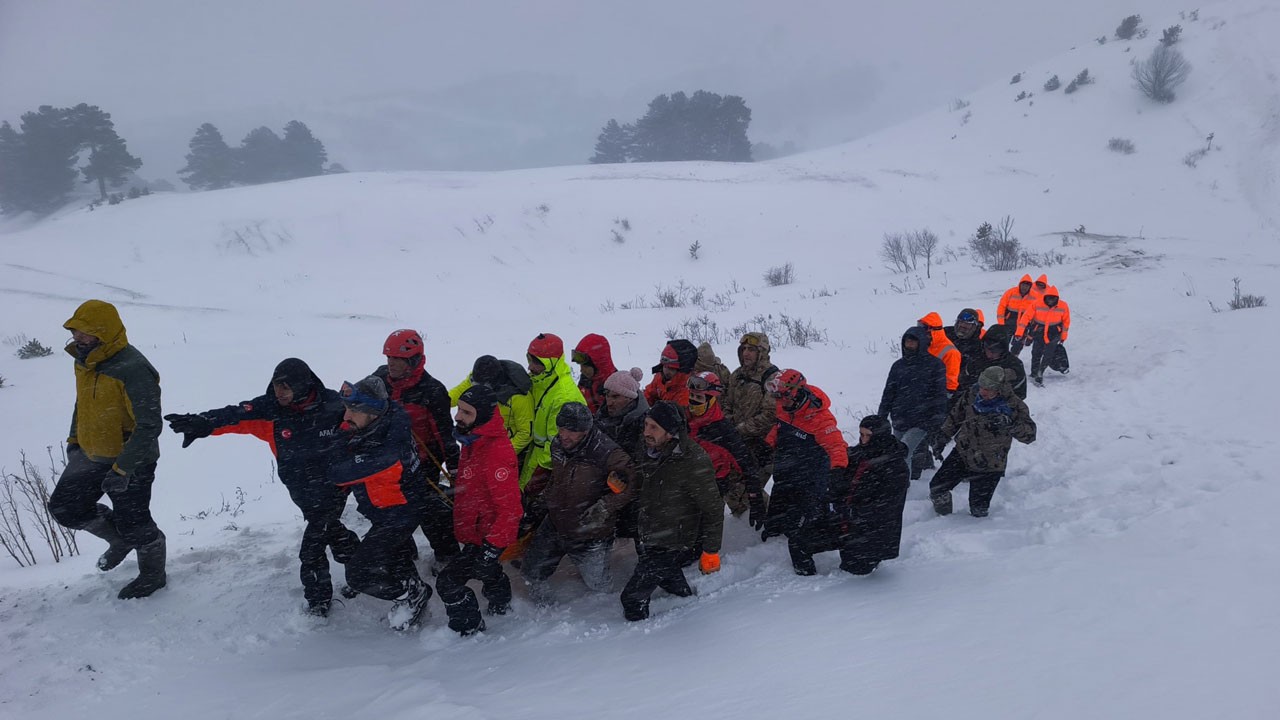 Artvin'deki çığ felaketinde 1 çobanın daha cansız bedenine ulaşıldı