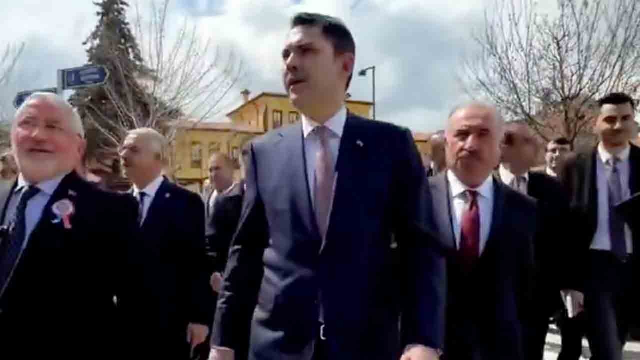 Bakan Kurum’dan Çorum esnafına ziyaret: “Çorum’u çok özlemişiz”