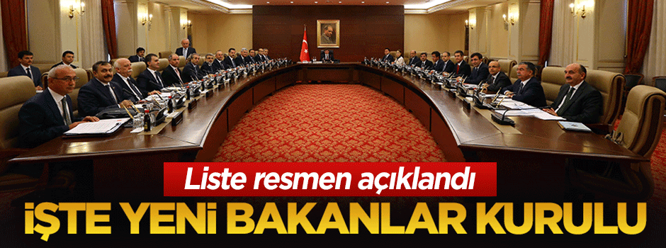 Başbakan Davutoğlu yeni kabineyi açıkladı