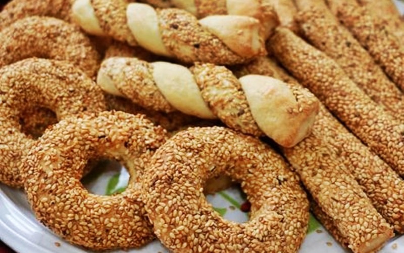 Bayatlamayan sirkeli tuzlu kurabiye nasıl yapılır? Sirkeli tuzlu kurabiye tarifi ve malzemeleri