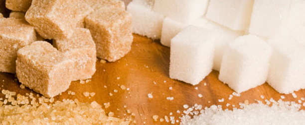 Beyaz şeker mi, esmer şeker mi faydalı ?