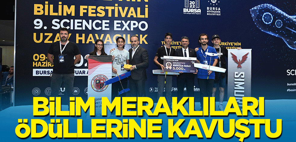 Bilim meraklıları ödüllerine kavuştu