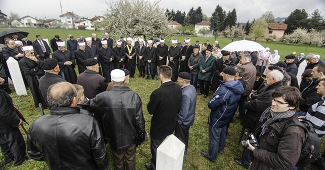 Bosna'daki "Ahmiçi Katliamı" kurbanları anıldı