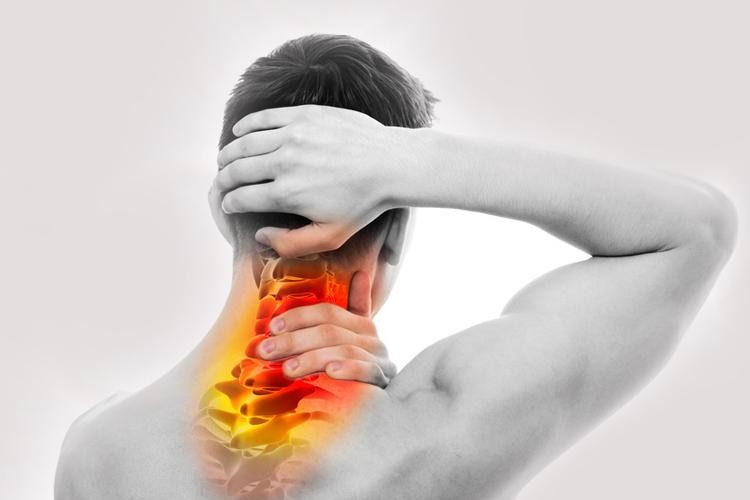 Boyun tutulmasına ne iyi gelir? Boyun tutulmasına iyi gelen egzersizler