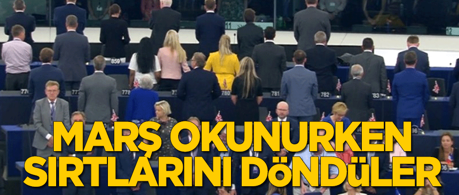 Brexit yanlıları Avrupa Parlamentosu'nda çalınan marşa sırt döndü