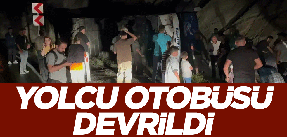 Burdur'da yolcu otobüsü devrildi