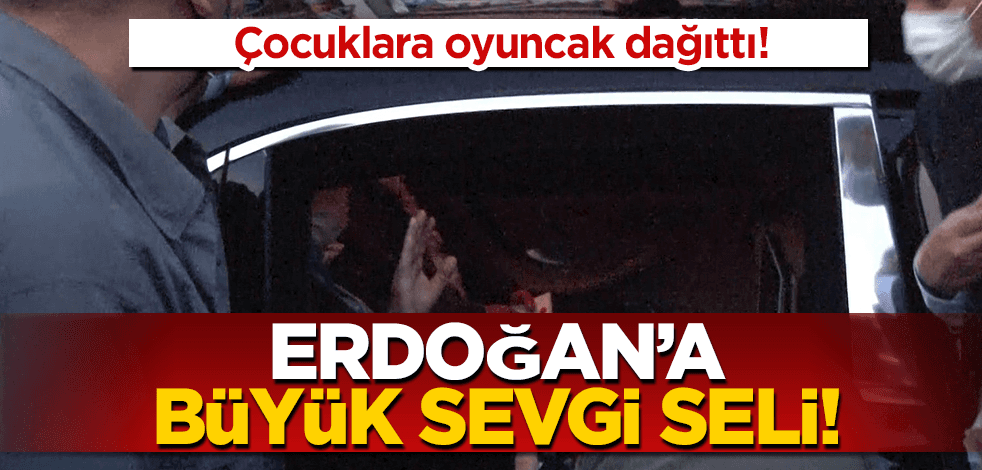 Cumhurbaşkanı Erdoğan'a Çengelköy'de büyük sevgi seli