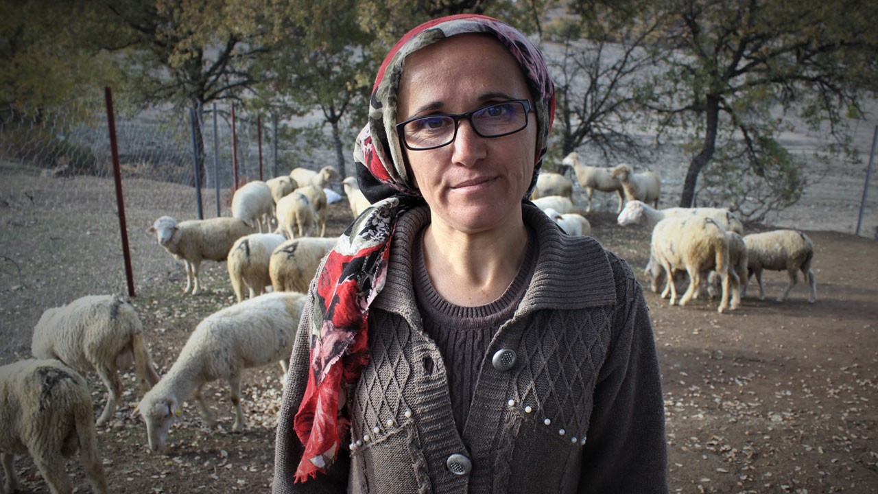 Dayısı bayram günü boğazını keserek katletmişti! Kadının görüntüleri ortaya çıktı