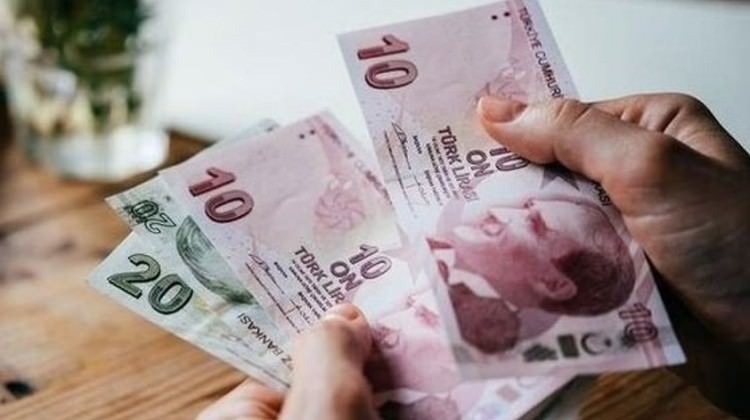 Dul kadın hem anneden hem babadan maaş alabilir mi?