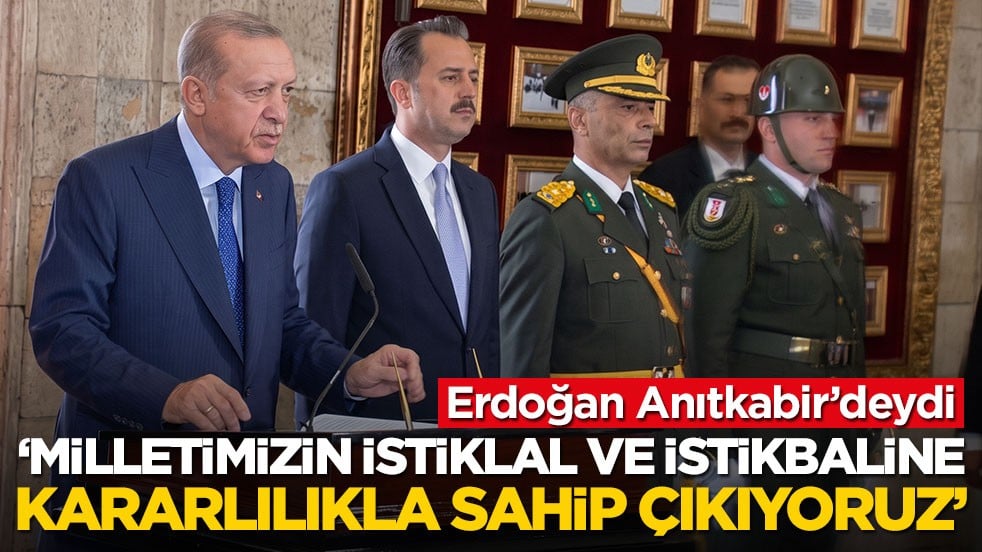Erdoğan 30 Ağustos nedeniyle Anıtkabir'i ziyaret etti