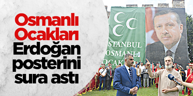 Erdoğan’ın posterini sura astılar