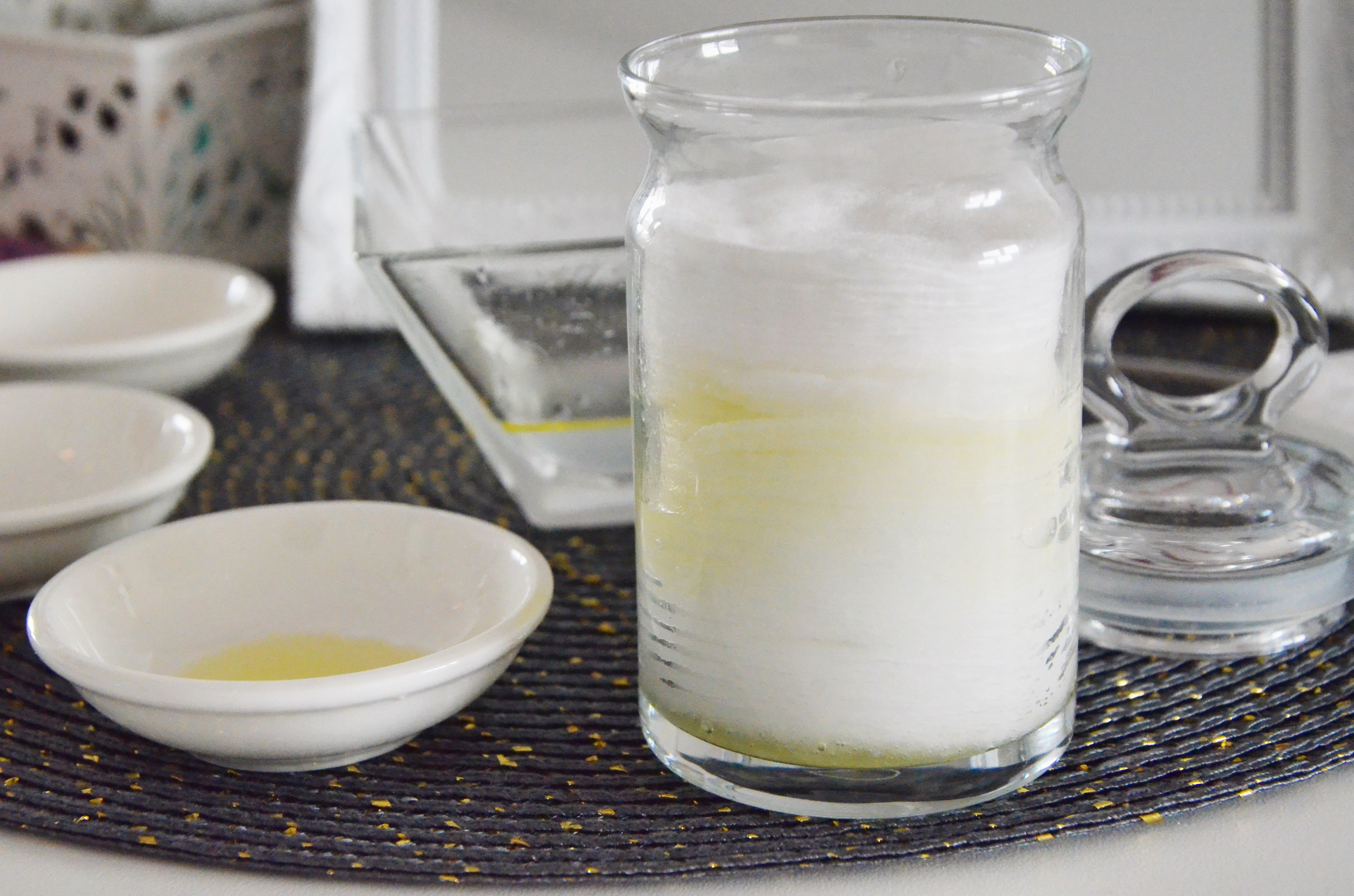 Evdeki malzemelerle 2 farklı makyaj temizleyici yapımı