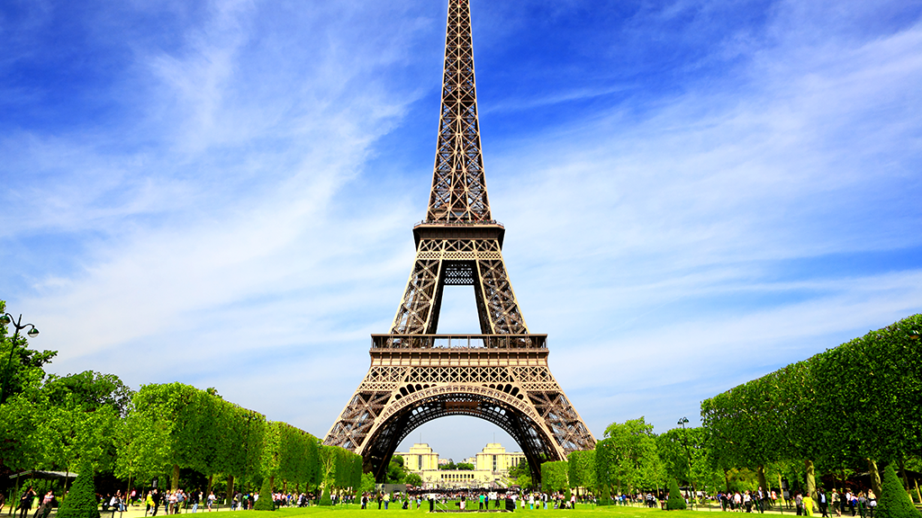 Eyfel Kulesi nerede?
