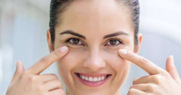 Göz altı torbalarına ne iyi gelir? | Göz altı torbaları için ev yapımı krem