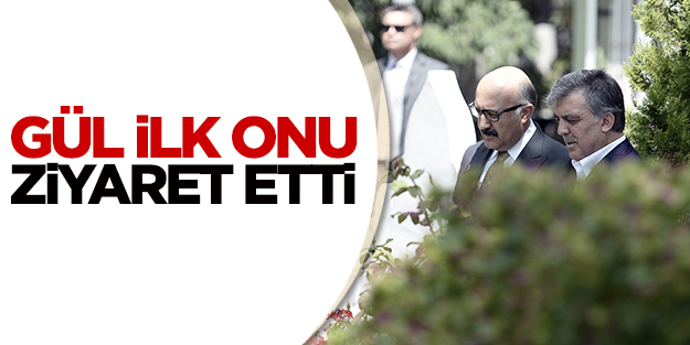 Abdullah Gül, Erbakan'ın kabrini ziyaret etti