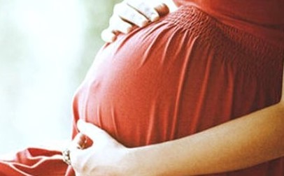 Hamilelikte baş ağrısı için ne yapmalı? Hamilelikte baş ağrısı normal mi?