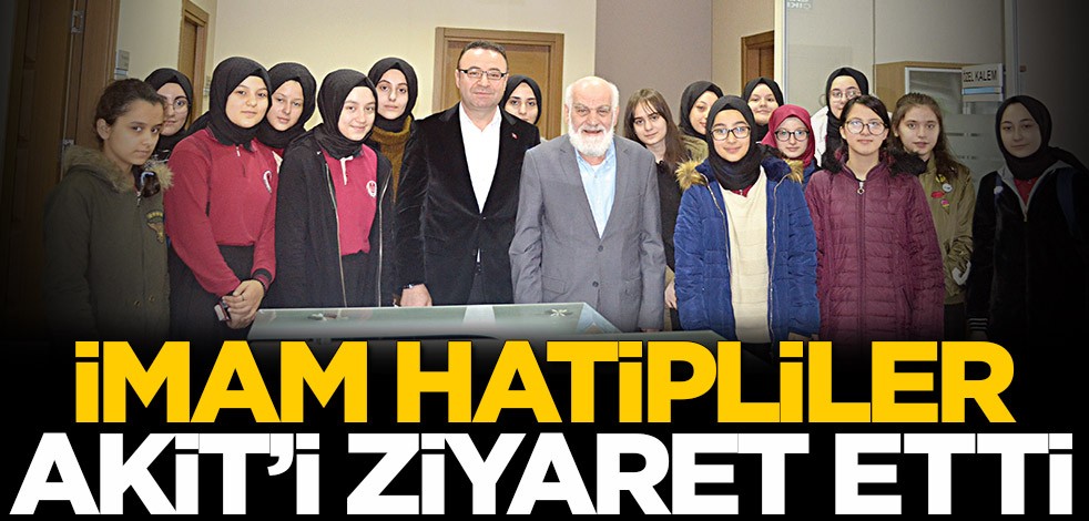 İmam Hatipliler Akit’i ziyaret etti