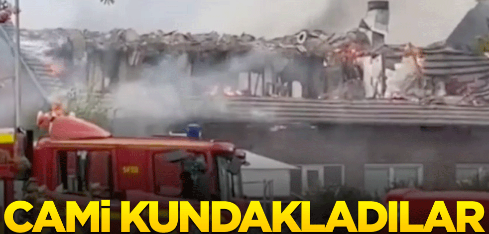 İslam karşıtları durmuyor! İsveç'te camiyi kundakladılar