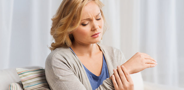 İstemsiz kas hareketlerinin türleri nelerdir?