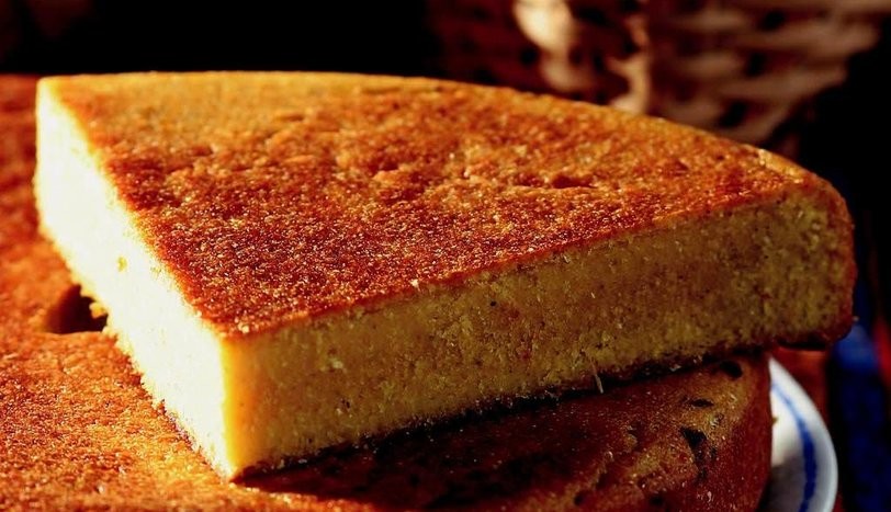 Karadeniz'in vazgeçilmeyen ekmeğini bir de böyle deneyin | Gürcü usulü mısır ekmeği tarifi