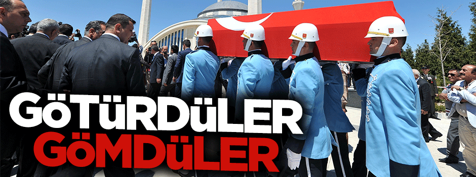 Kenan Evren gömüldü