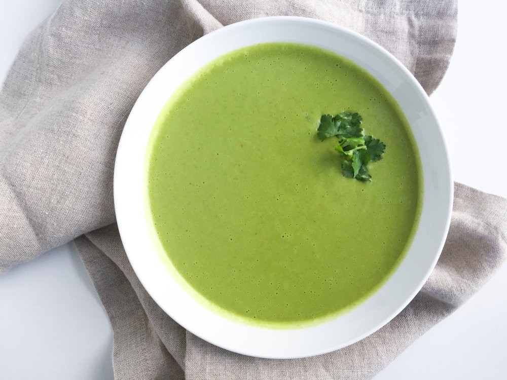 Kolay ve bol vitaminli pratik yeşil çorba tarifi
