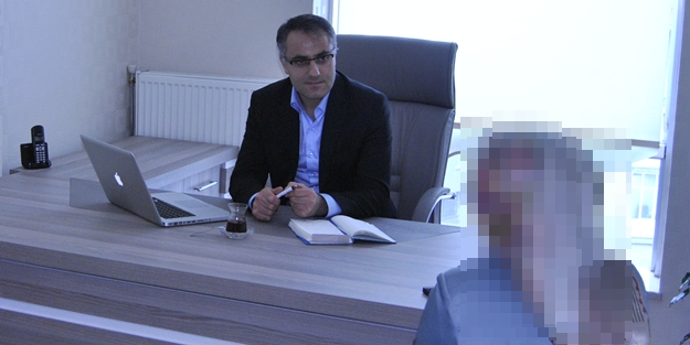 ‘Uygunsuz fotoğrafları şantaj için kullanıyorlar’