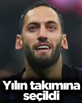 Milli yıldız Hakan Çalhanoğlu İtalya'da yılın takımına seçildi: Ödülünü aldı