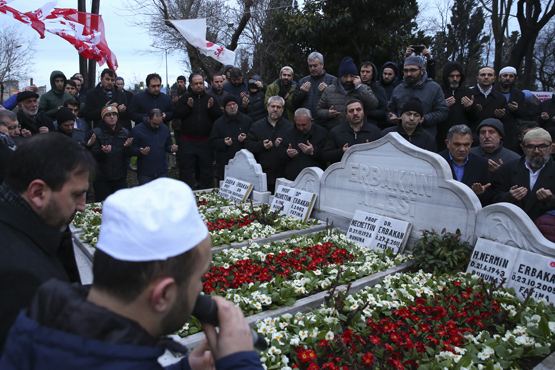 Necmettin Erbakan'ın mezarı nerede?