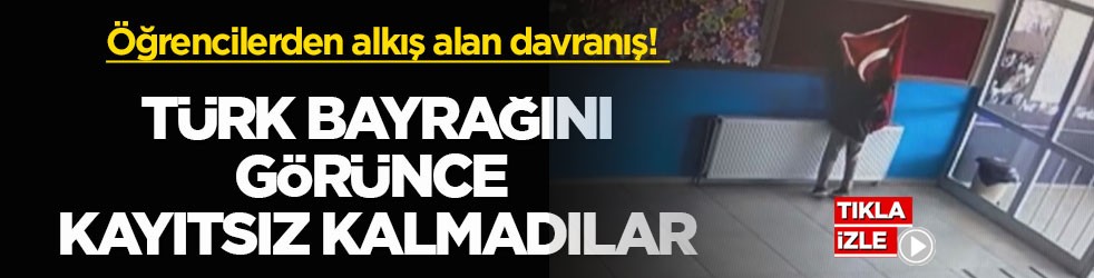Öğrencilerden alkış alan davranış! Türk bayrağını görünce kayıtsız kalmadılar