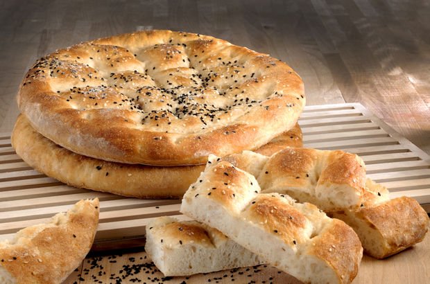 Ramazan pidesi nasıl yapılır ramazan pidesi tarifi evde