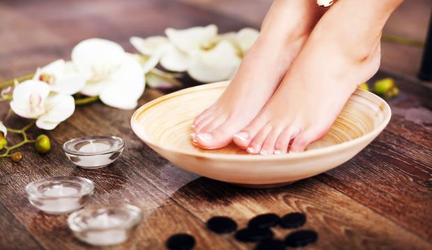 Tırnak mantarından kurtulmak bu yöntemle mümkün!