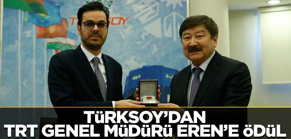 TÜRKSOY'dan TRT Genel Müdürü Eren'e ödül