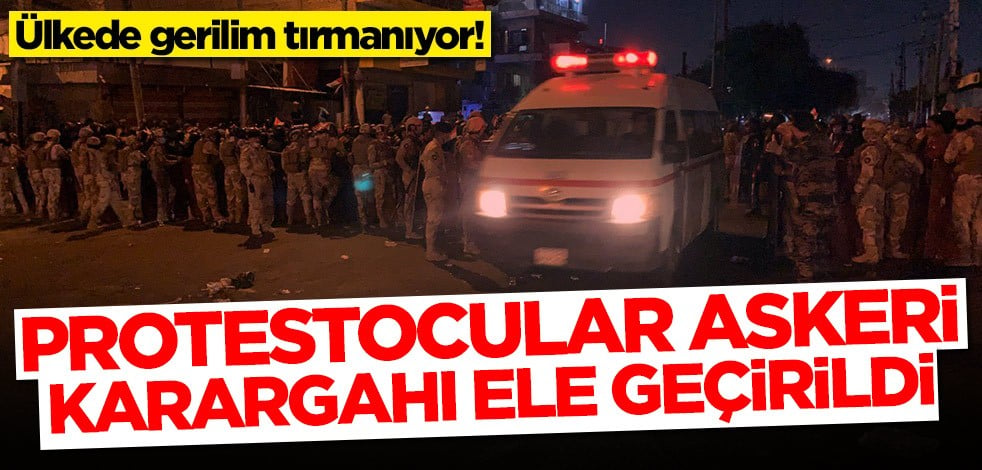 Ülkede gerilim tırmanıyor! Göstericiler askeri karargahı ele geçirdi
