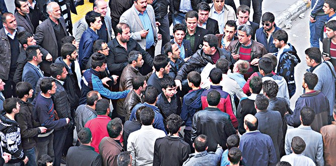 BDP’lilerden AK Parti’ye saldırı