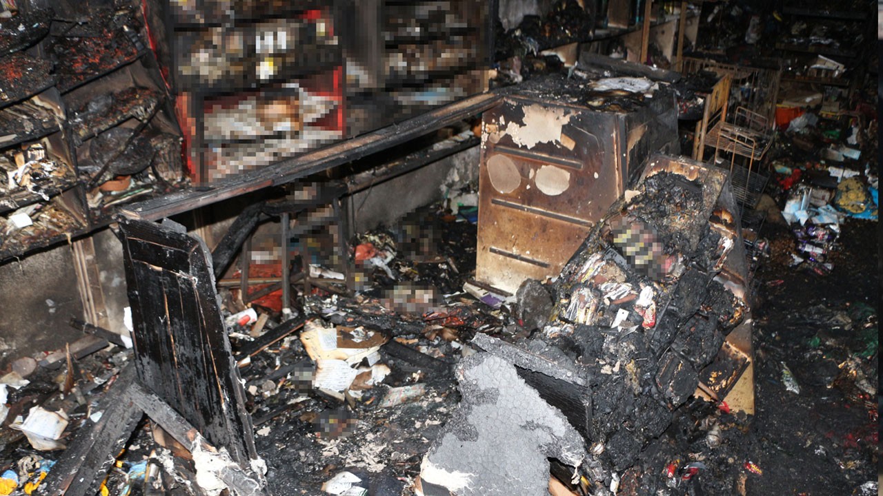 Veresiye vermeyen bakkalı yaktı